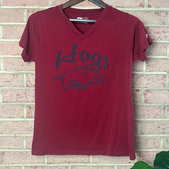 Russell Arkansas Razorback Hogs V Neck T Shirt - Picture 1 of 3